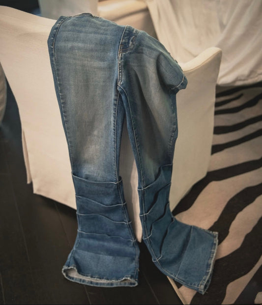 High Rise Pleated Jeans
